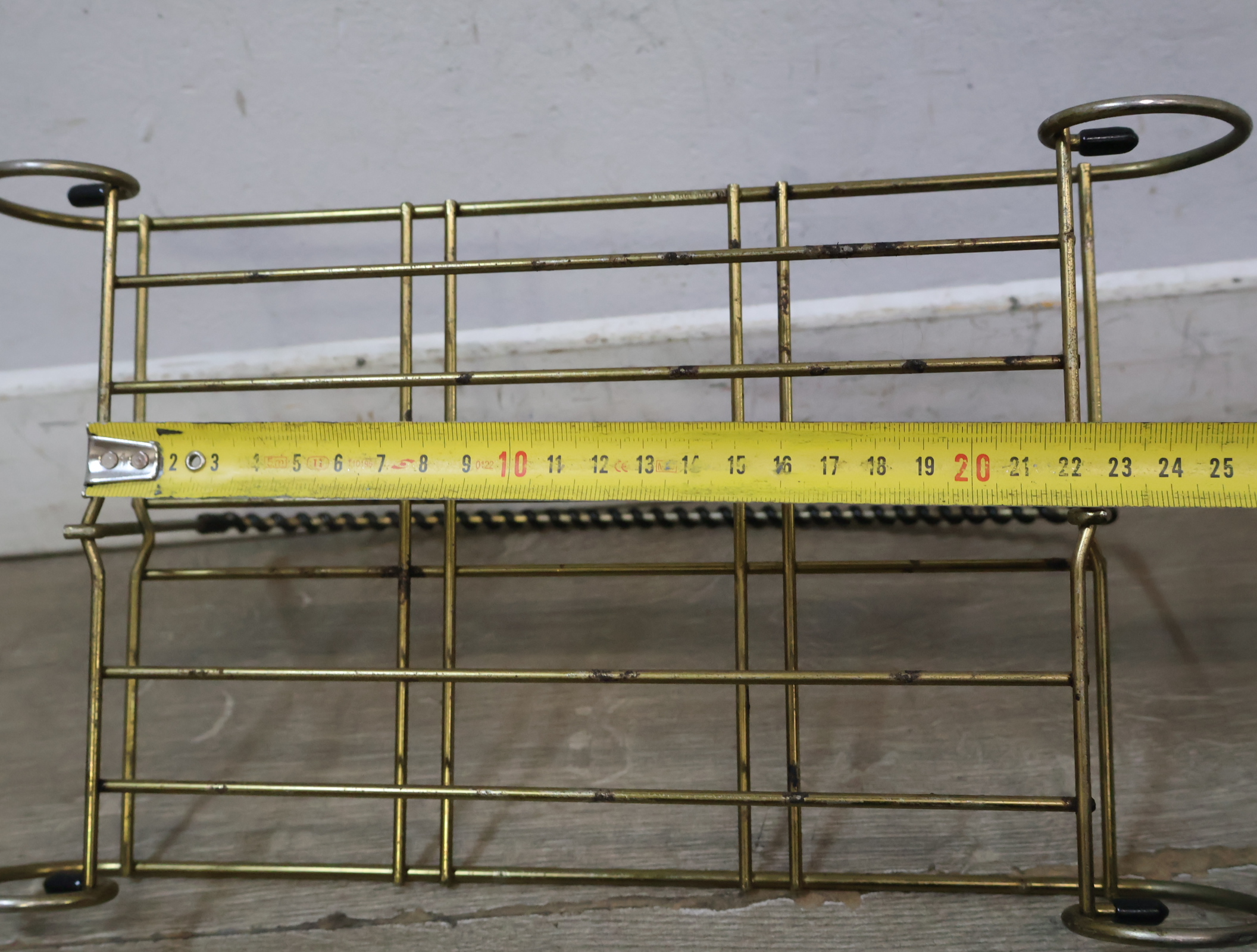 Vintage houder met tinnen bekers – foto 22 – kavel bij GSD Auctions, Zoeterwoude