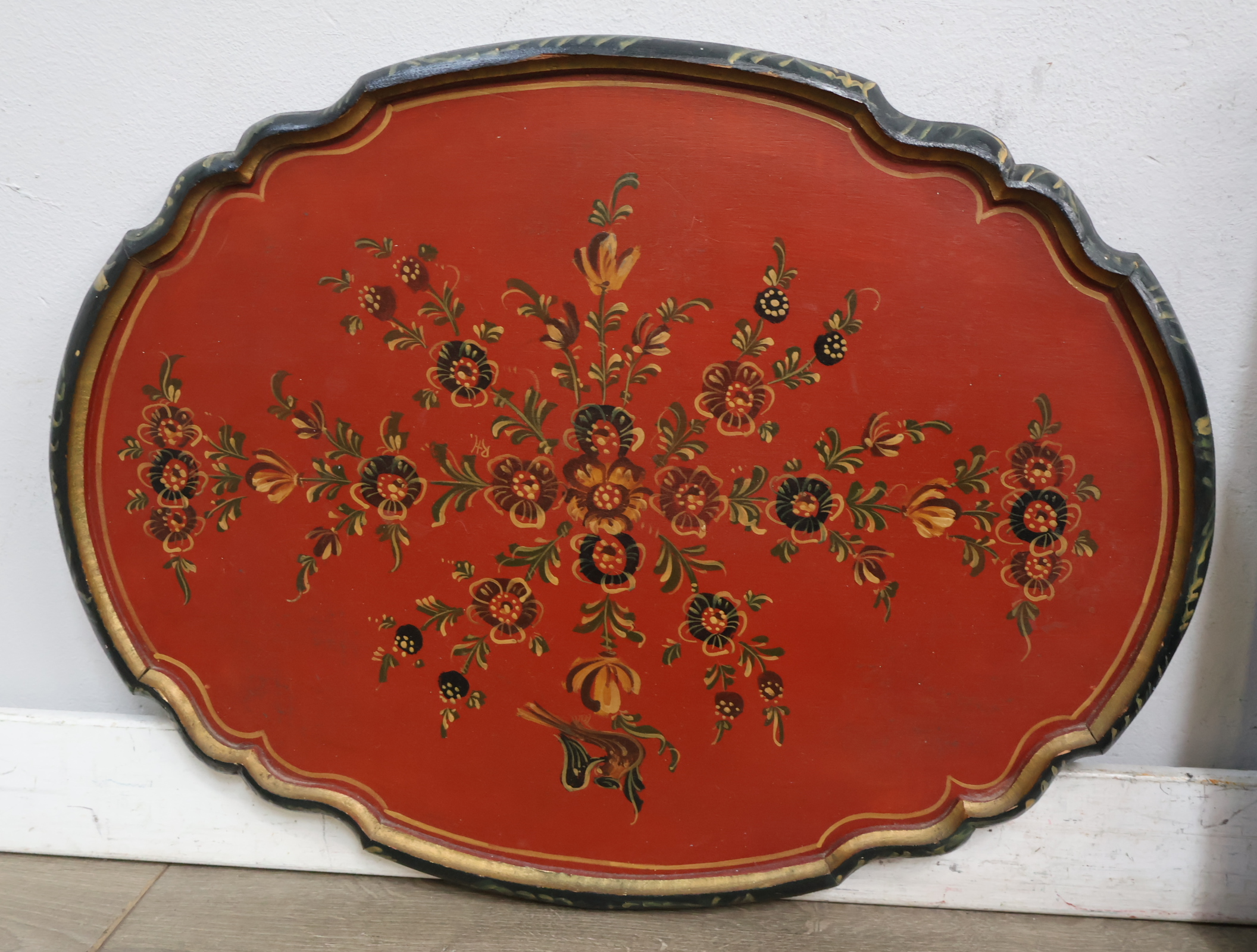 Houten voorwerpen in de Hindelooper-stijl – foto 6 – kavel bij GSD Auctions, Zoeterwoude