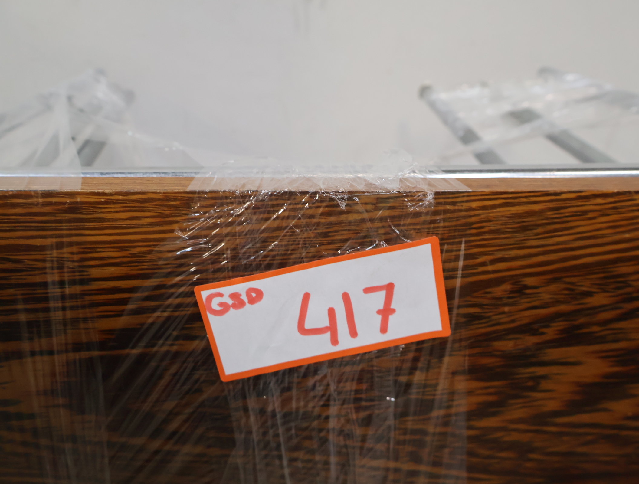 Set van 3 houten nesttafels - Vintage Jaren '60 – foto 18 – kavel bij GSD Auctions, Zoeterwoude