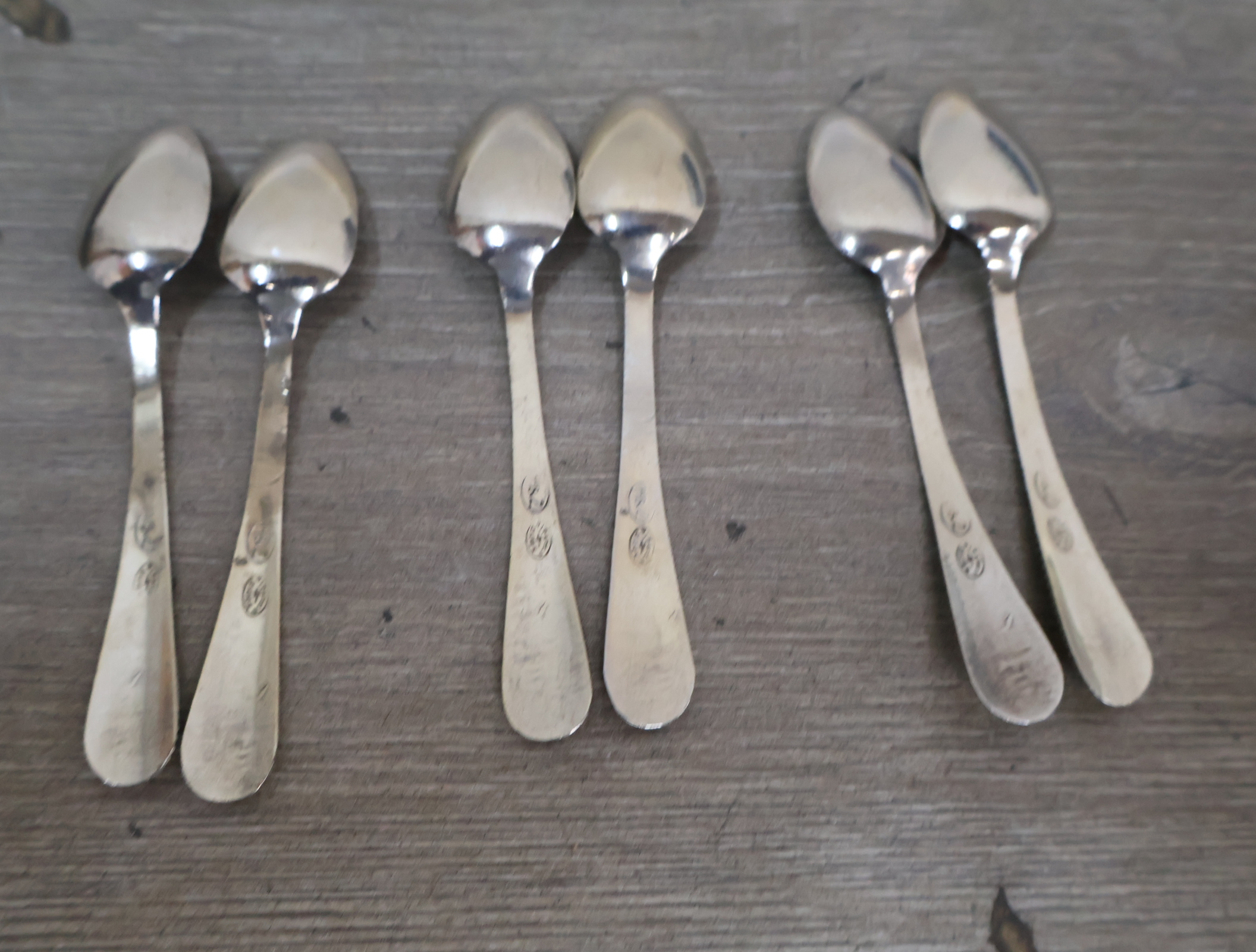 Set van 12 Verzilverde vintage lepels – foto 5 – kavel bij GSD Auctions, Zoeterwoude