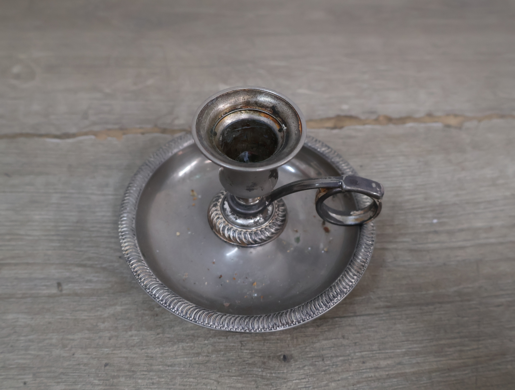 Set van 7 zilverkleurige kandelaars – foto 15 – kavel bij GSD Auctions, Zoeterwoude