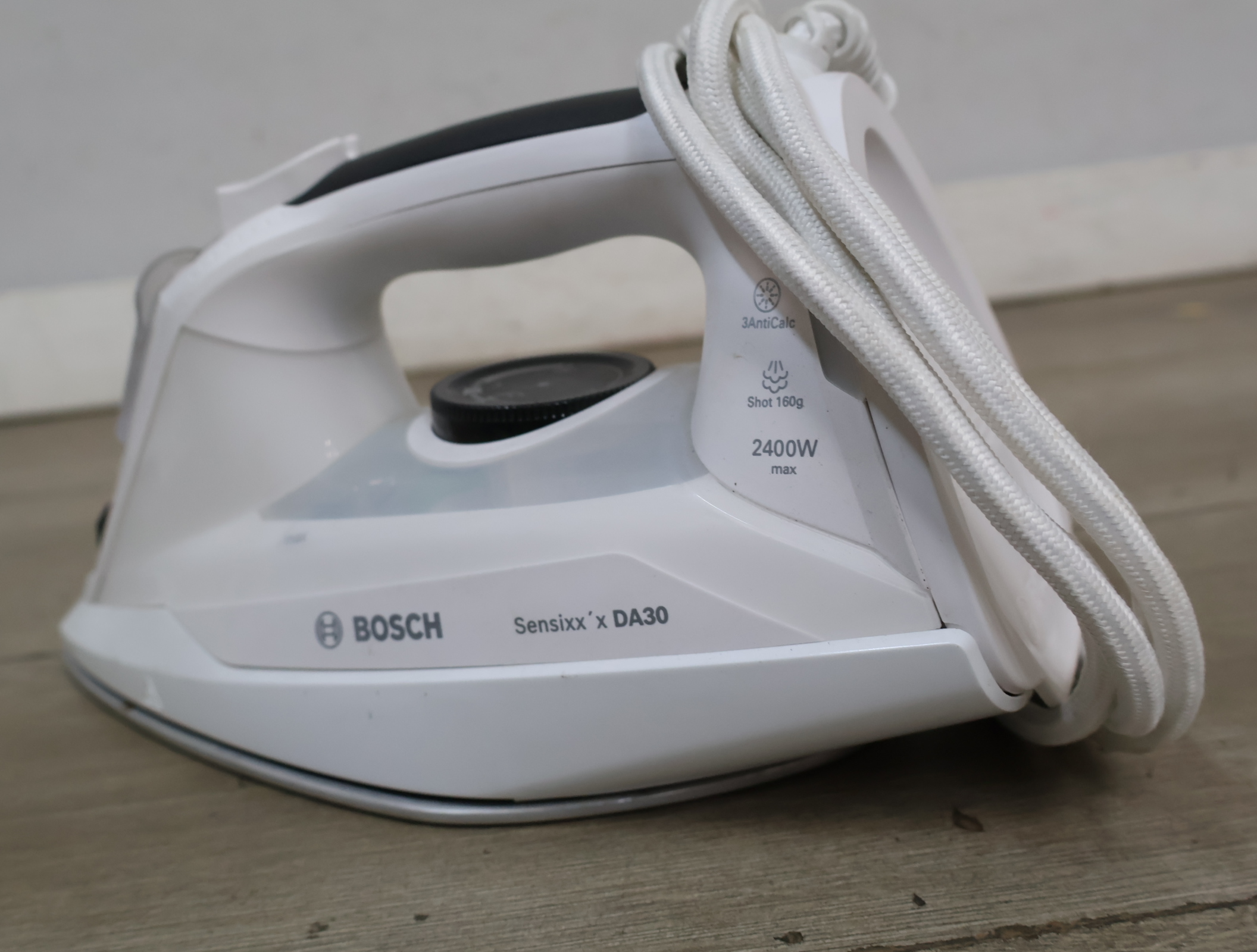 Bosch Stoomstrijkijzer – foto 4 – kavel bij GSD Auctions, Zoeterwoude