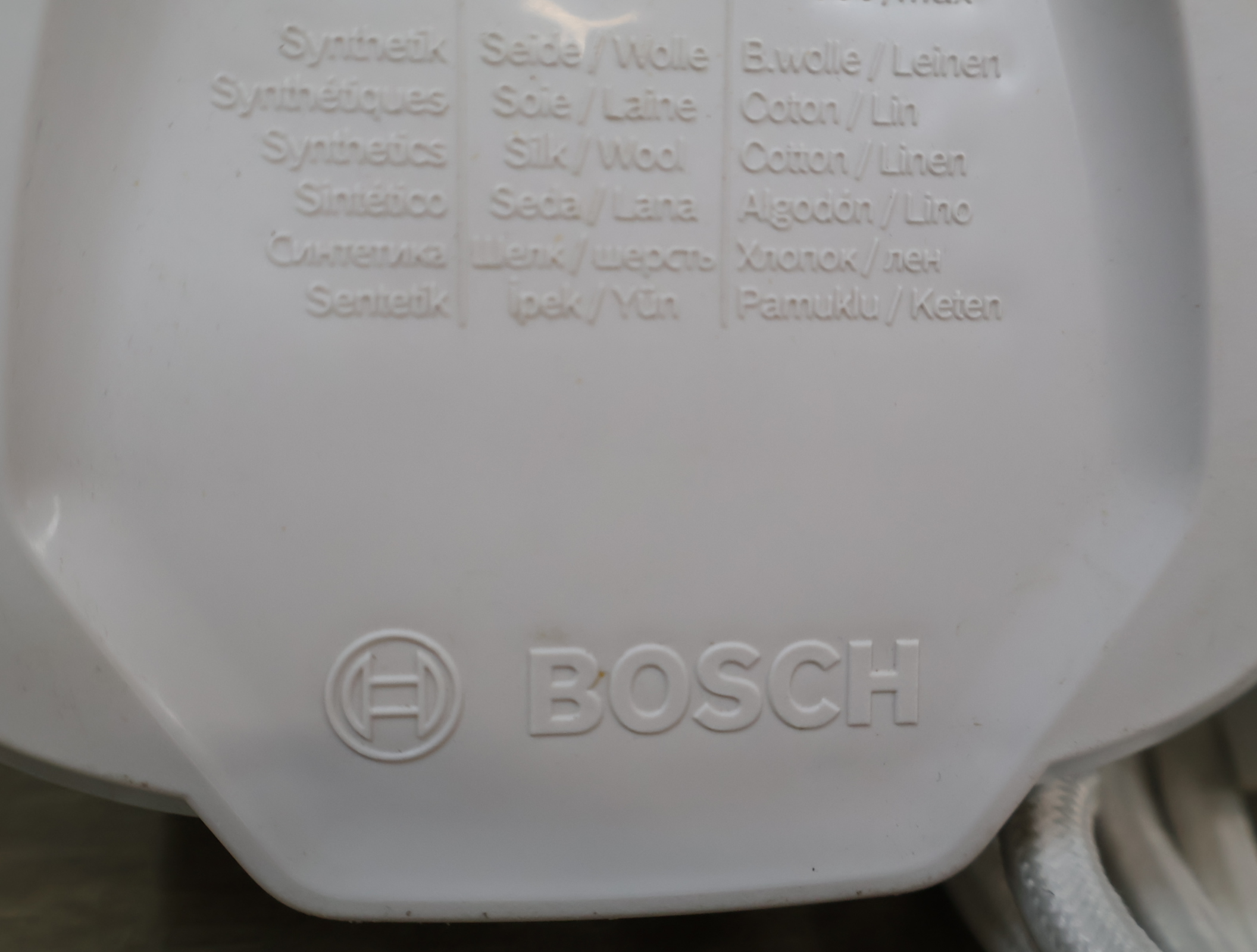 Bosch Stoomstrijkijzer – foto 6 – kavel bij GSD Auctions, Zoeterwoude