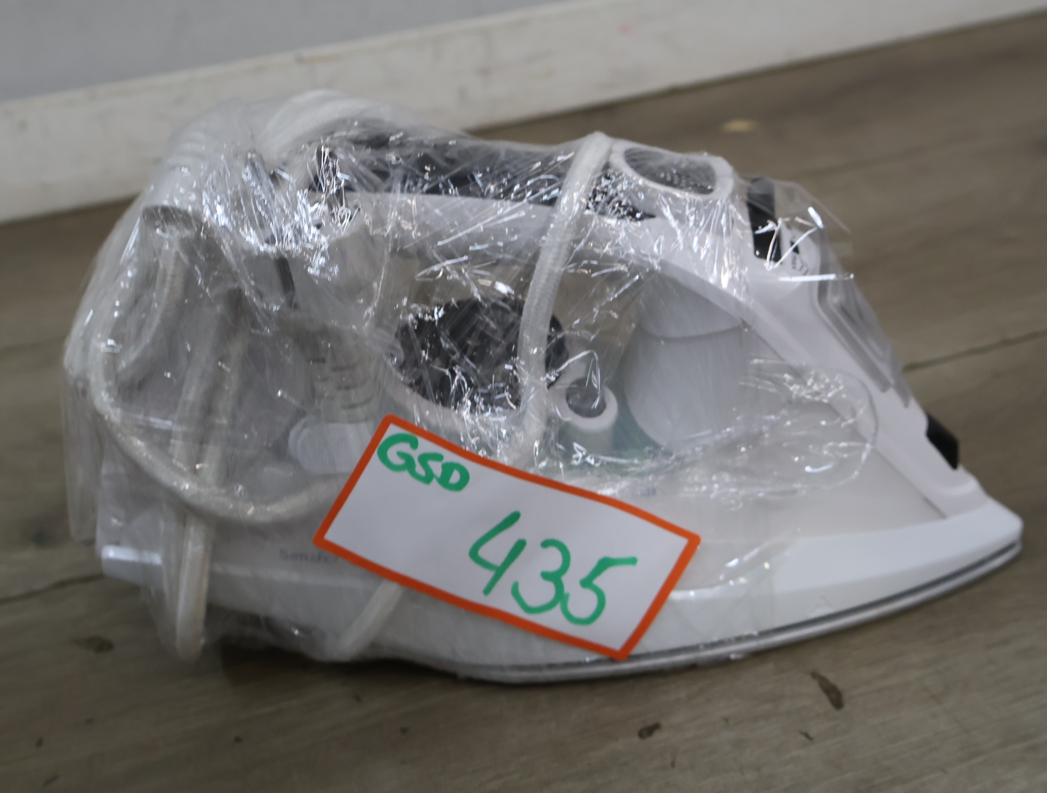 Bosch Stoomstrijkijzer – foto 18 – kavel bij GSD Auctions, Zoeterwoude