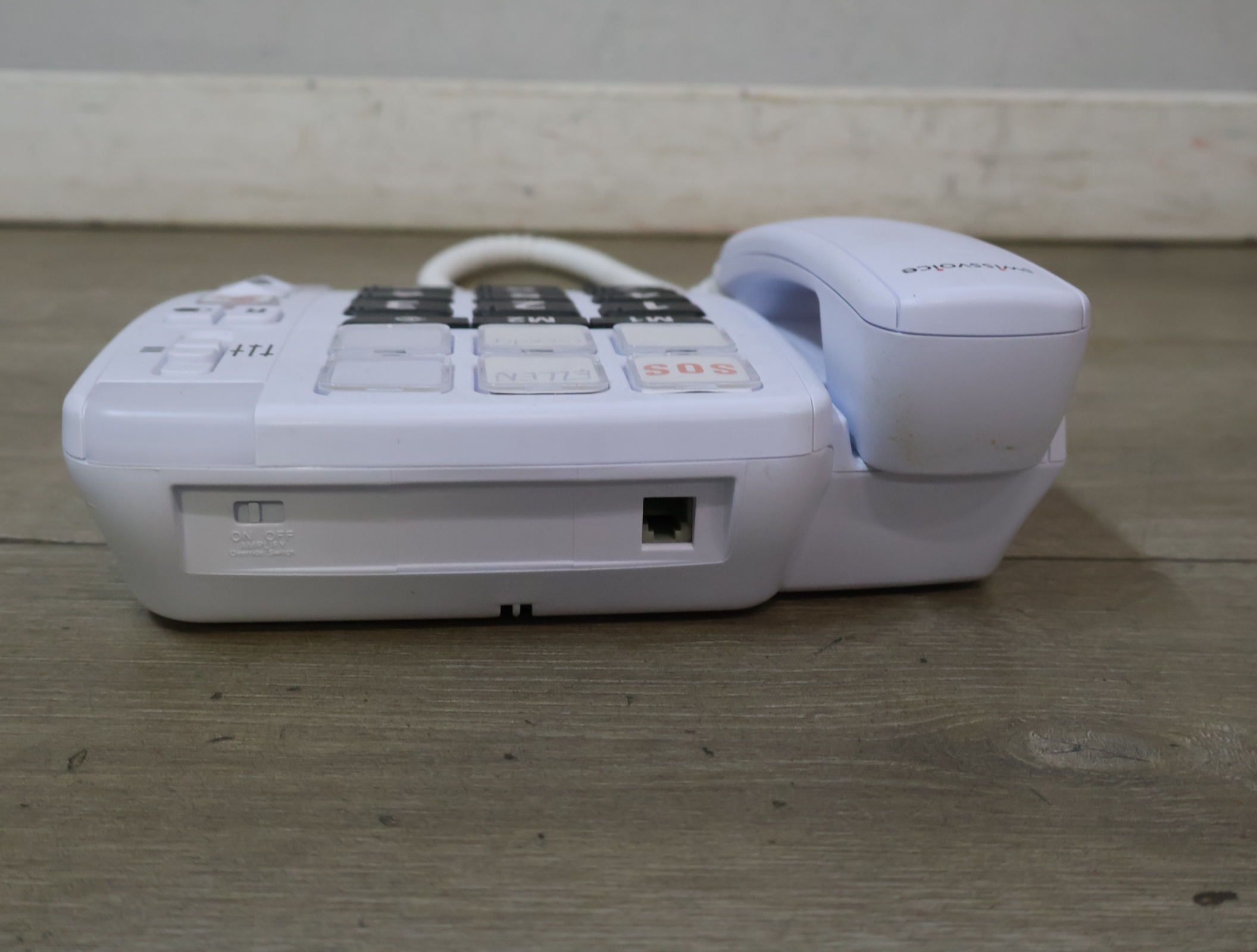 Swissvoice telefoon - Senioren Telefoon – foto 11 – kavel bij GSD Auctions, Zoeterwoude