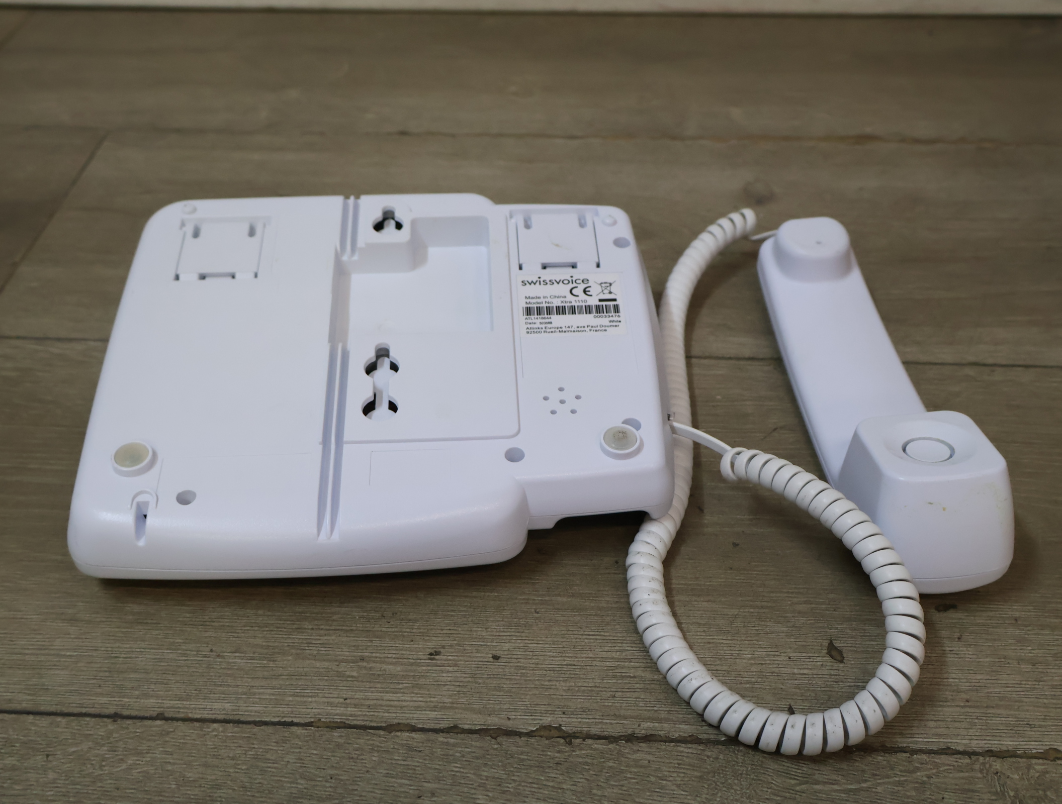 Swissvoice telefoon - Senioren Telefoon – foto 12 – kavel bij GSD Auctions, Zoeterwoude