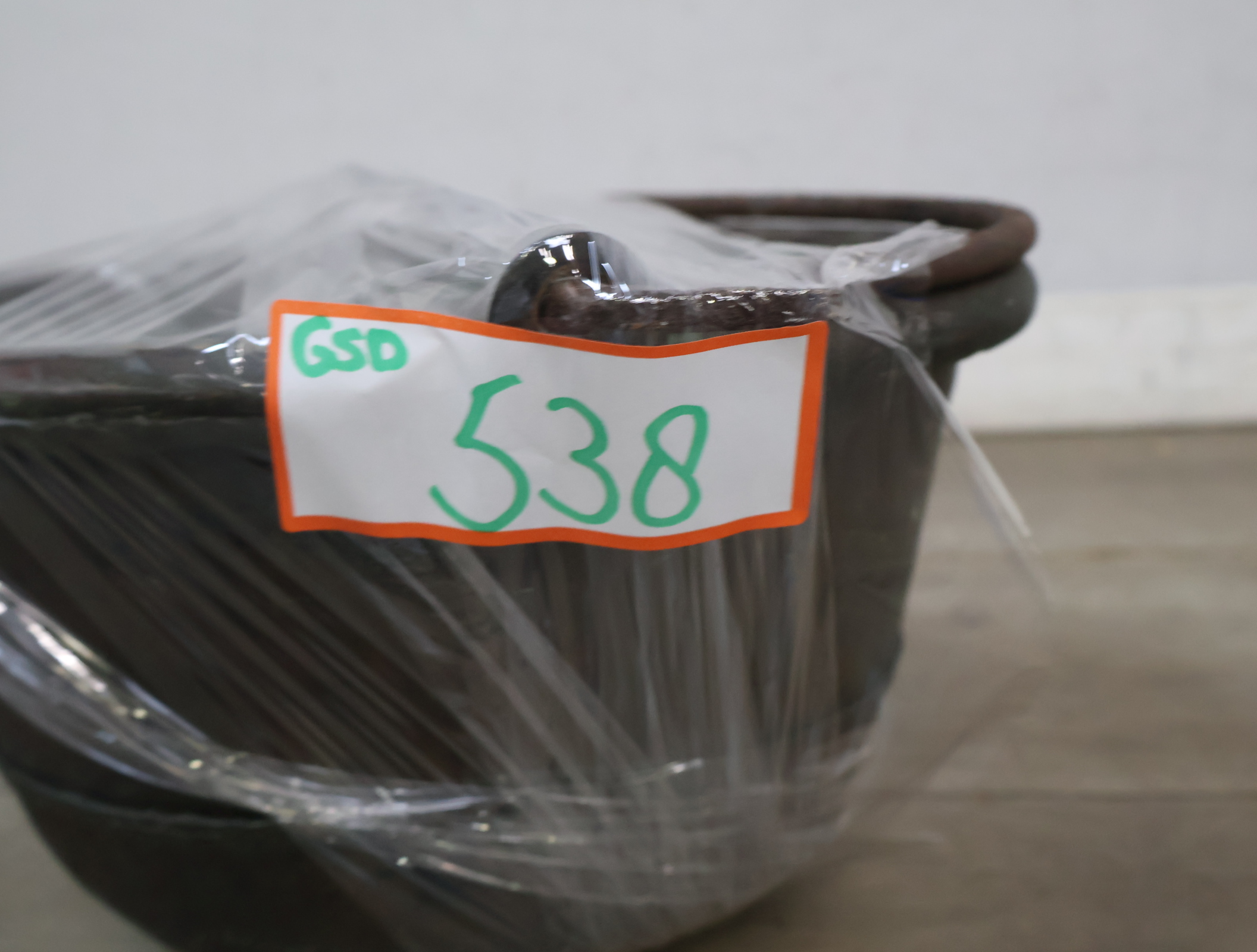 Antieke koperen ketel met handvat – foto 18 – kavel bij GSD Auctions, Zoeterwoude