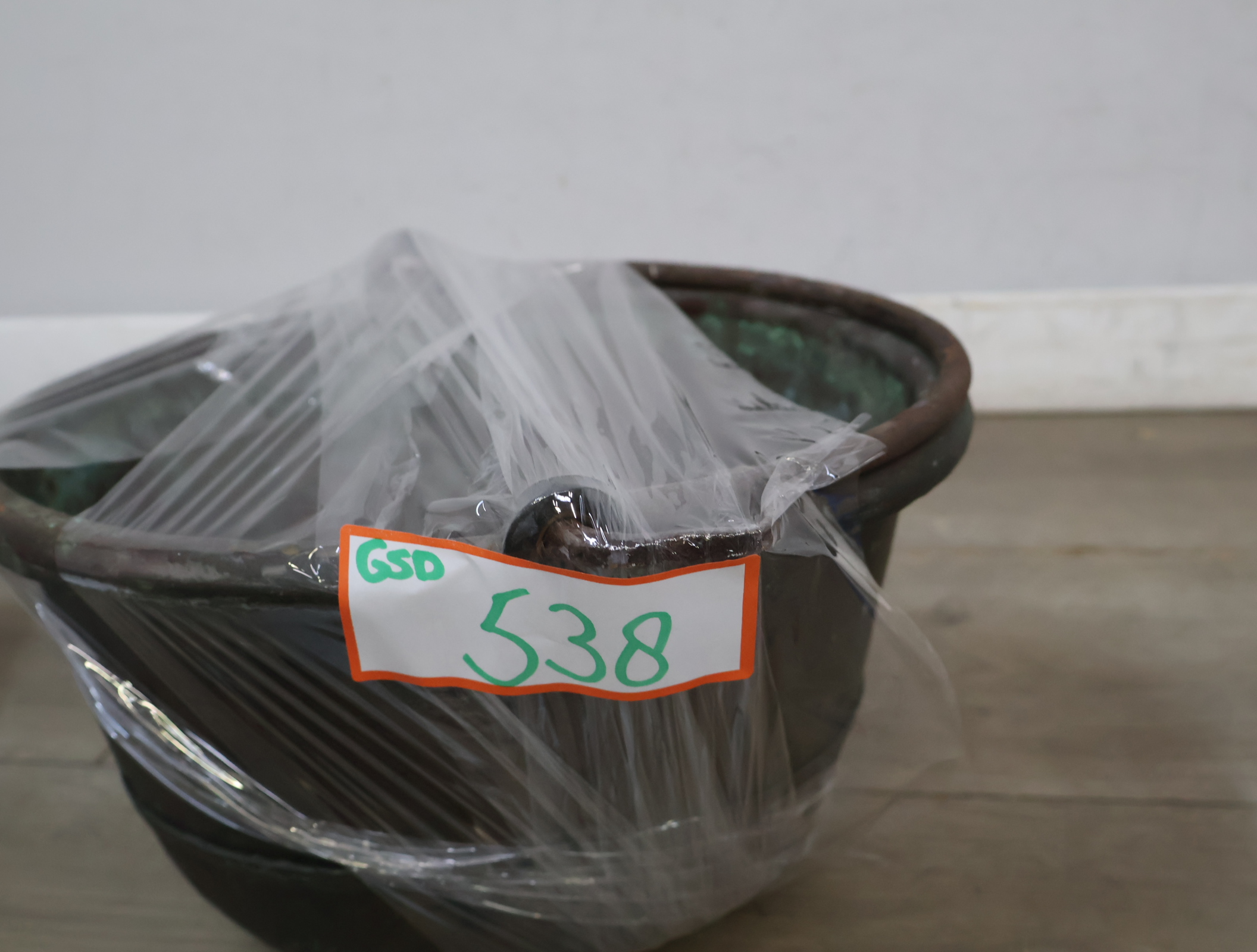 Antieke koperen ketel met handvat – foto 19 – kavel bij GSD Auctions, Zoeterwoude