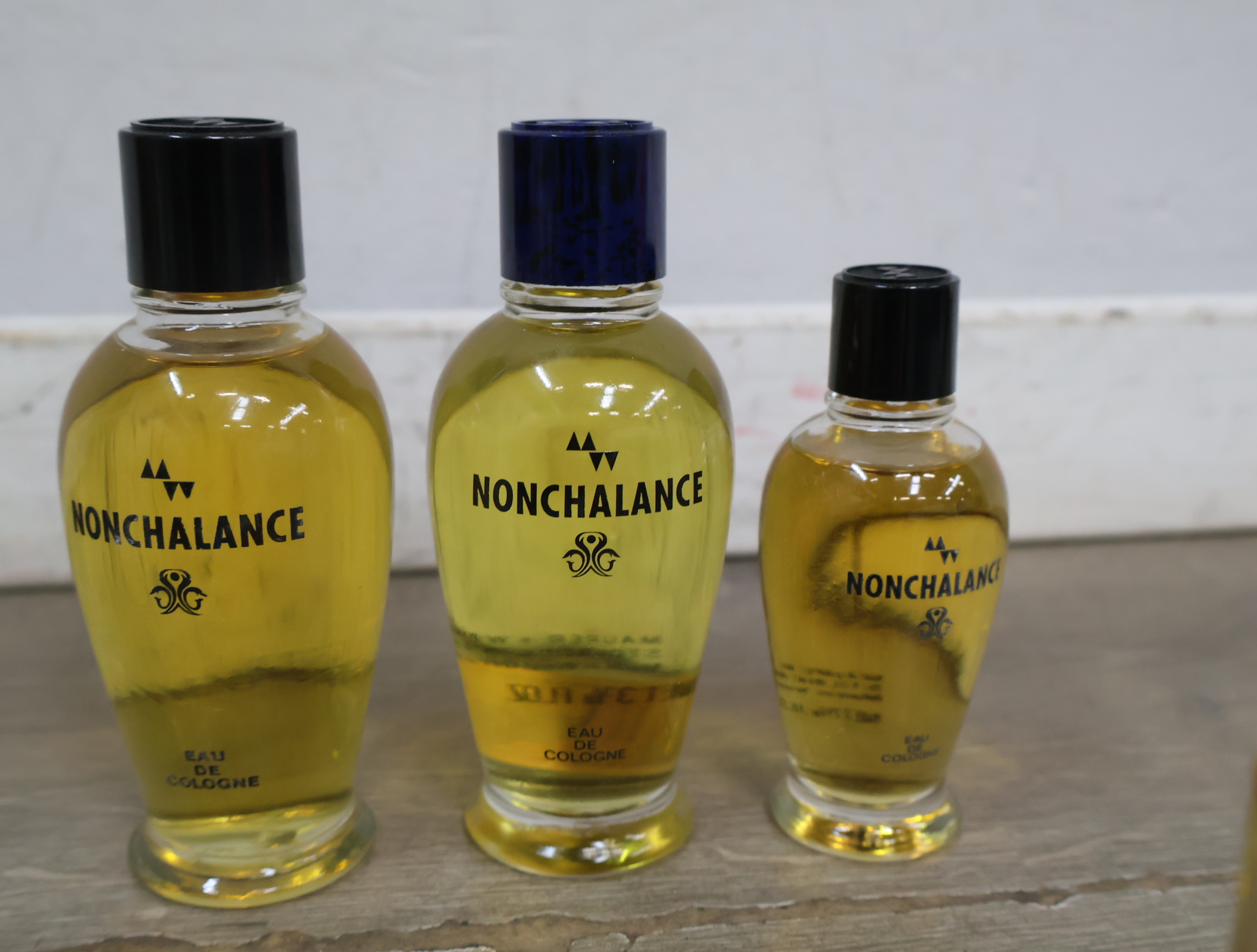 Set parfumflessen - met Nonchalance en Lancaster – foto 11 – kavel bij GSD Auctions, Zoeterwoude