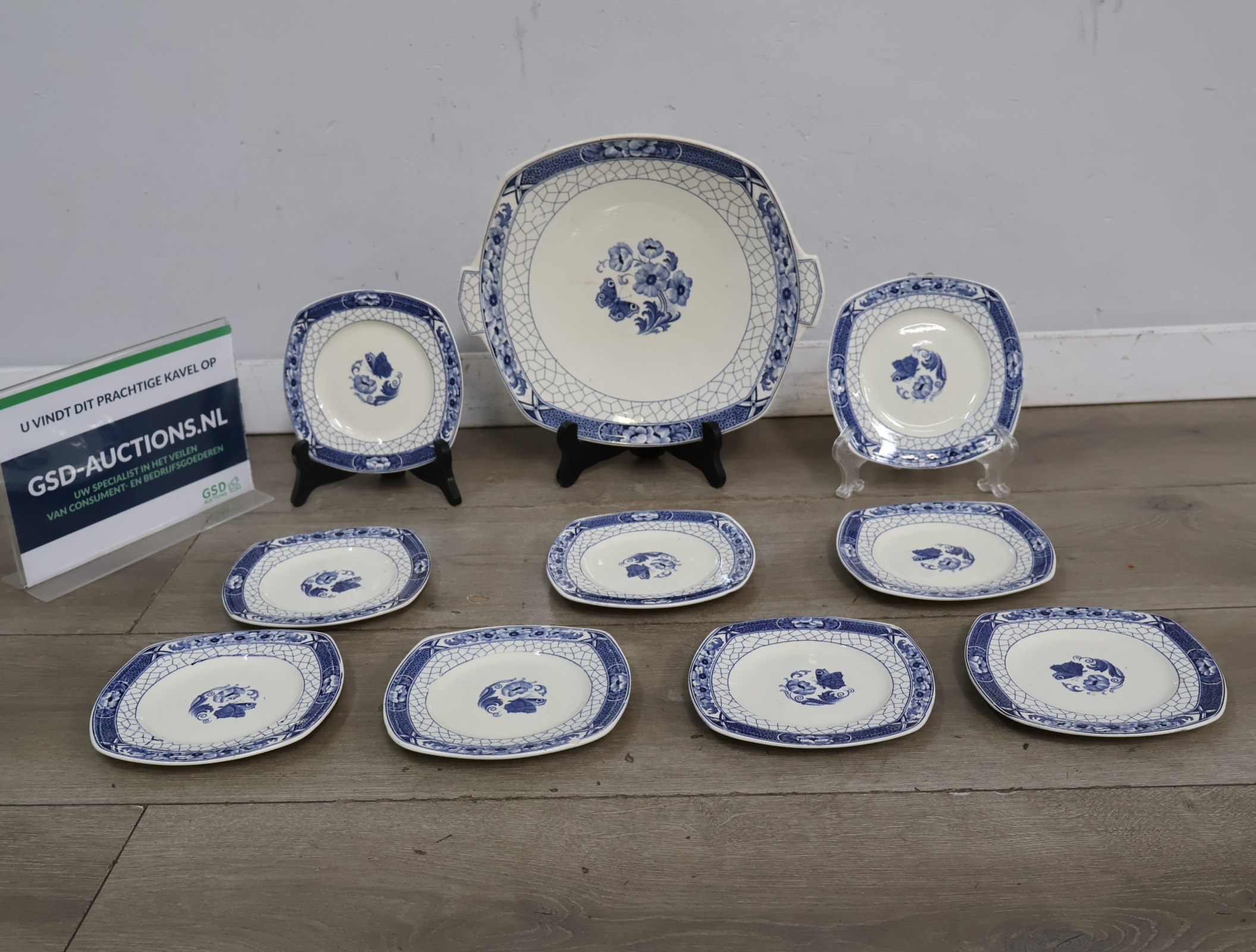 Porseleinen Gebak-Stel – kavel bij GSD Auctions, Zoeterwoude