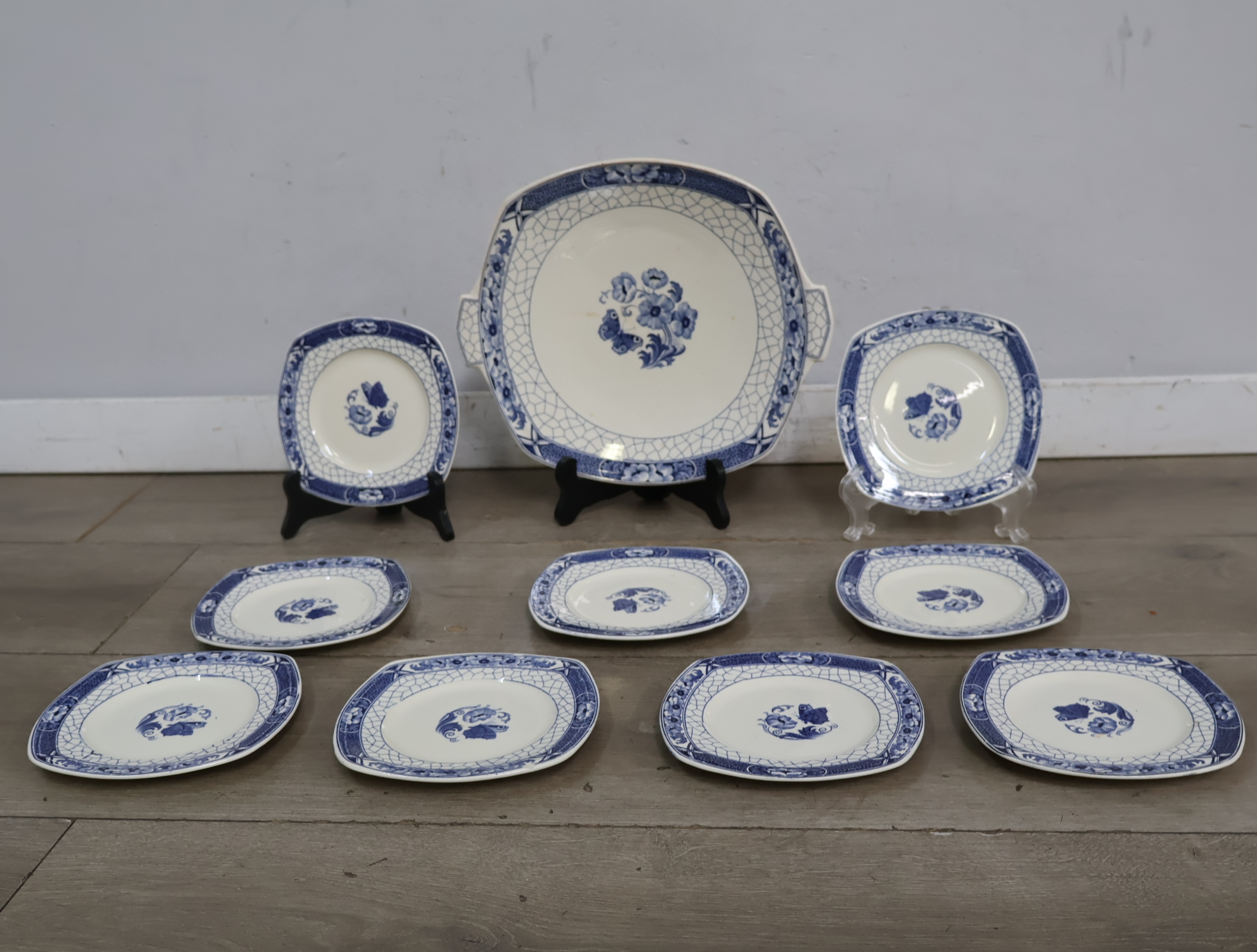 Porseleinen Gebak-Stel – foto 3 – kavel bij GSD Auctions, Zoeterwoude