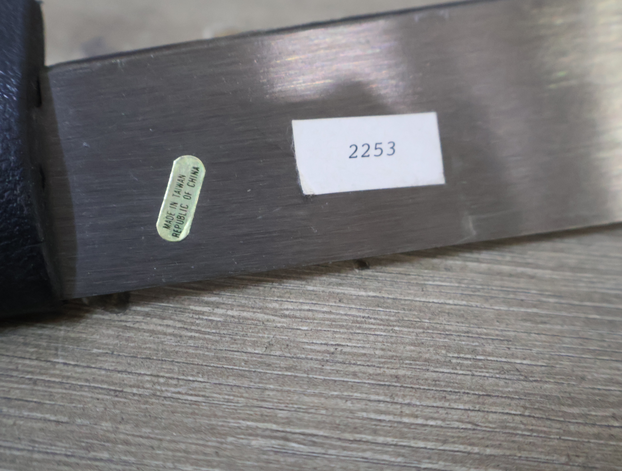 Lang mes met zwart handvat – foto 8 – kavel bij GSD Auctions, Zoeterwoude