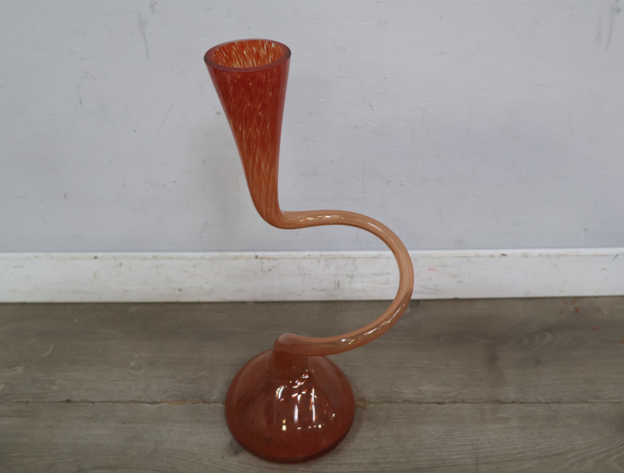Design glazen vaas – foto 6 – kavel bij GSD Auctions, Zoeterwoude