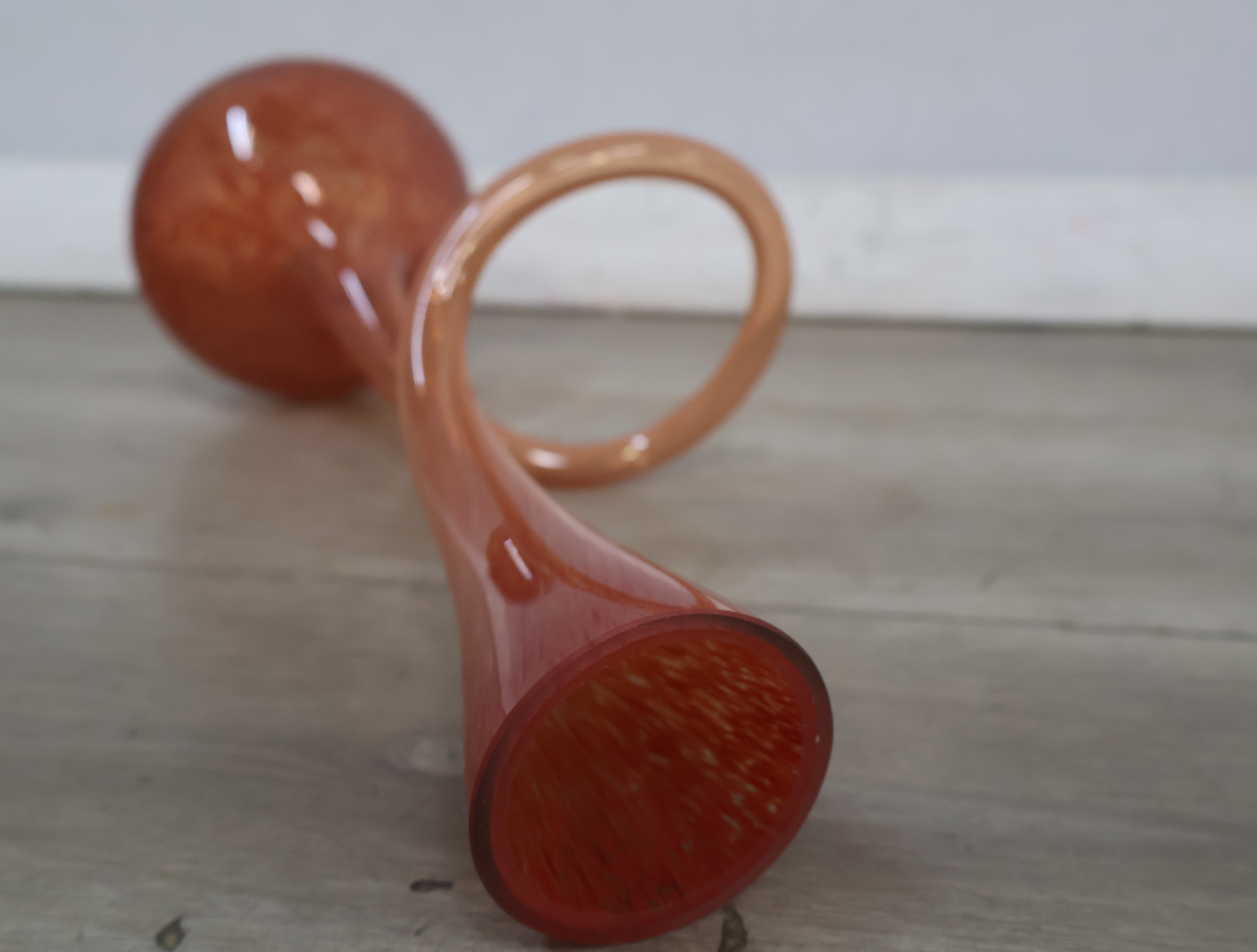 Design glazen vaas – foto 14 – kavel bij GSD Auctions, Zoeterwoude
