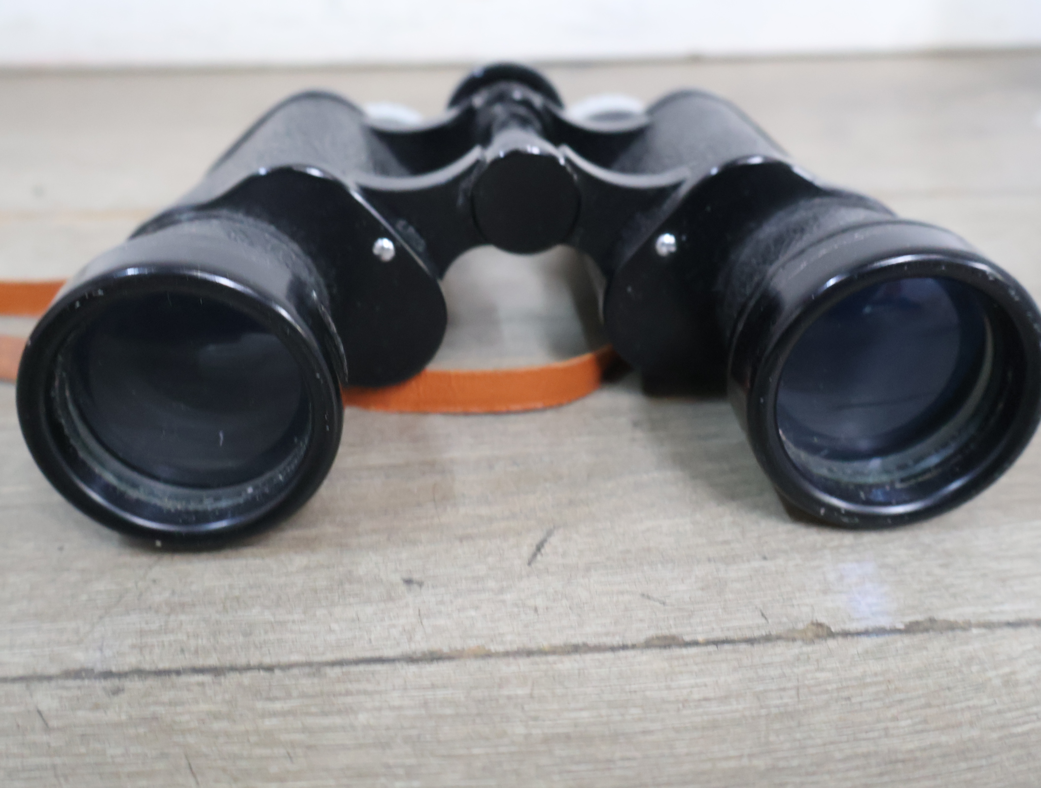 Carton verrekijker 8x40 - met etui – foto 8 – kavel bij GSD Auctions, Zoeterwoude
