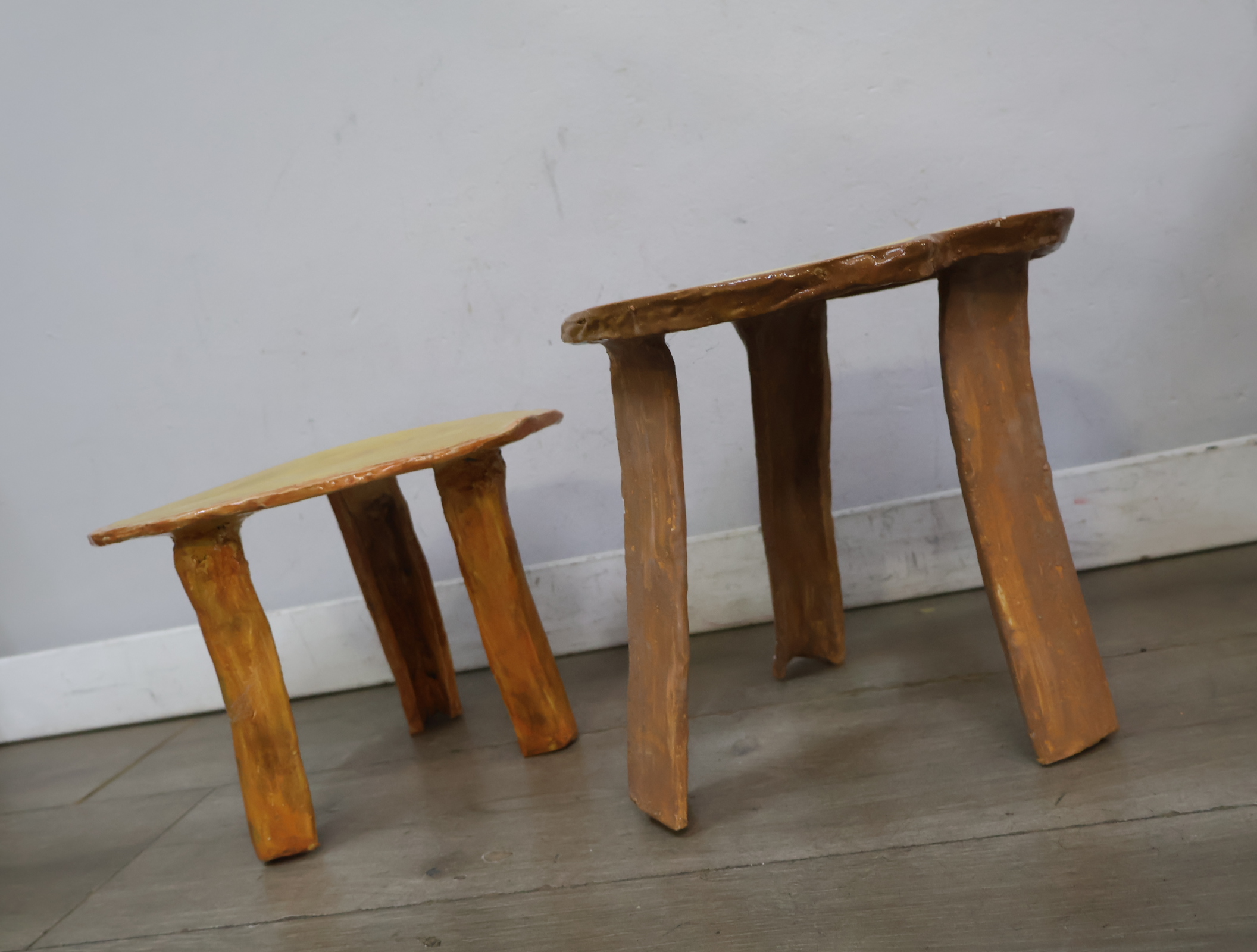 Set decoratieve bijzettafels – foto 4 – kavel bij GSD Auctions, Zoeterwoude
