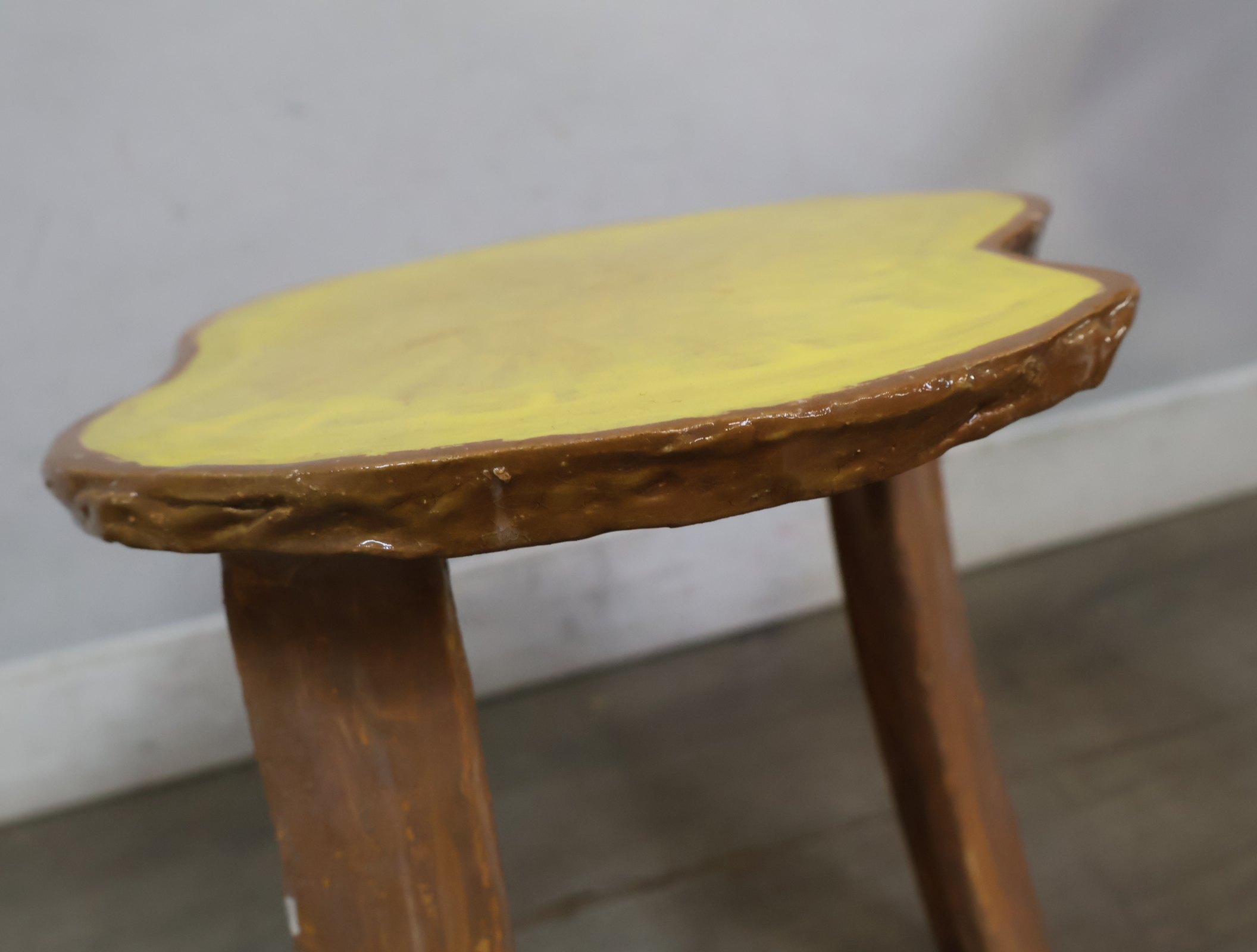 Set decoratieve bijzettafels – foto 7 – kavel bij GSD Auctions, Zoeterwoude