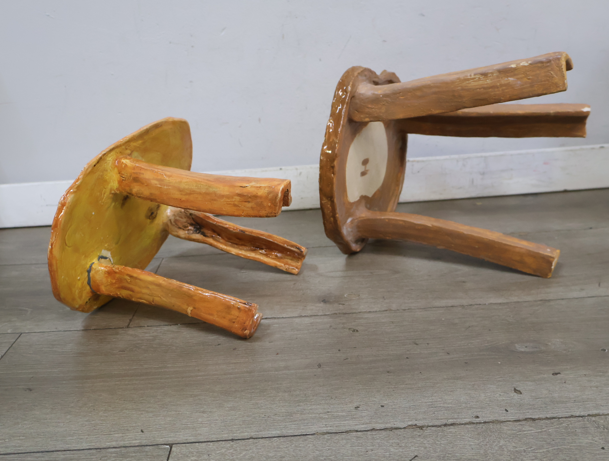 Set decoratieve bijzettafels – foto 10 – kavel bij GSD Auctions, Zoeterwoude
