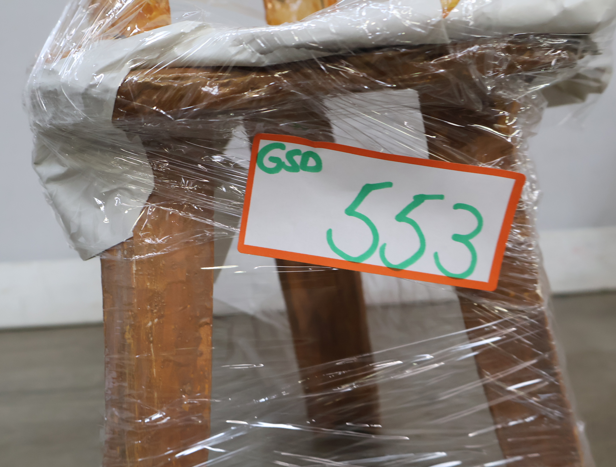 Set decoratieve bijzettafels – foto 21 – kavel bij GSD Auctions, Zoeterwoude
