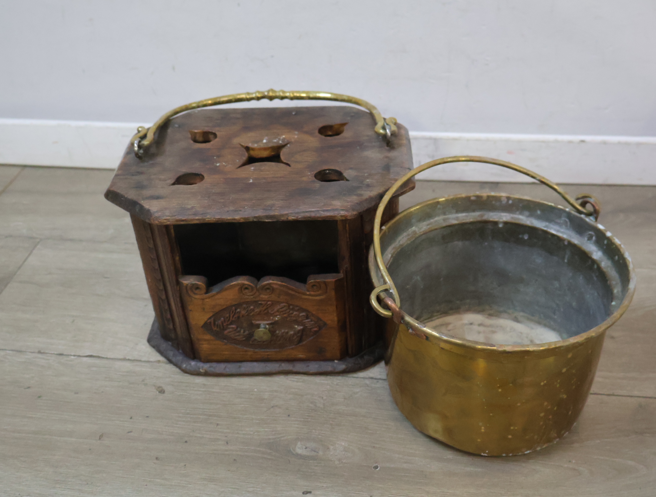 Messing ketel en Stoof – foto 5 – kavel bij GSD Auctions, Zoeterwoude