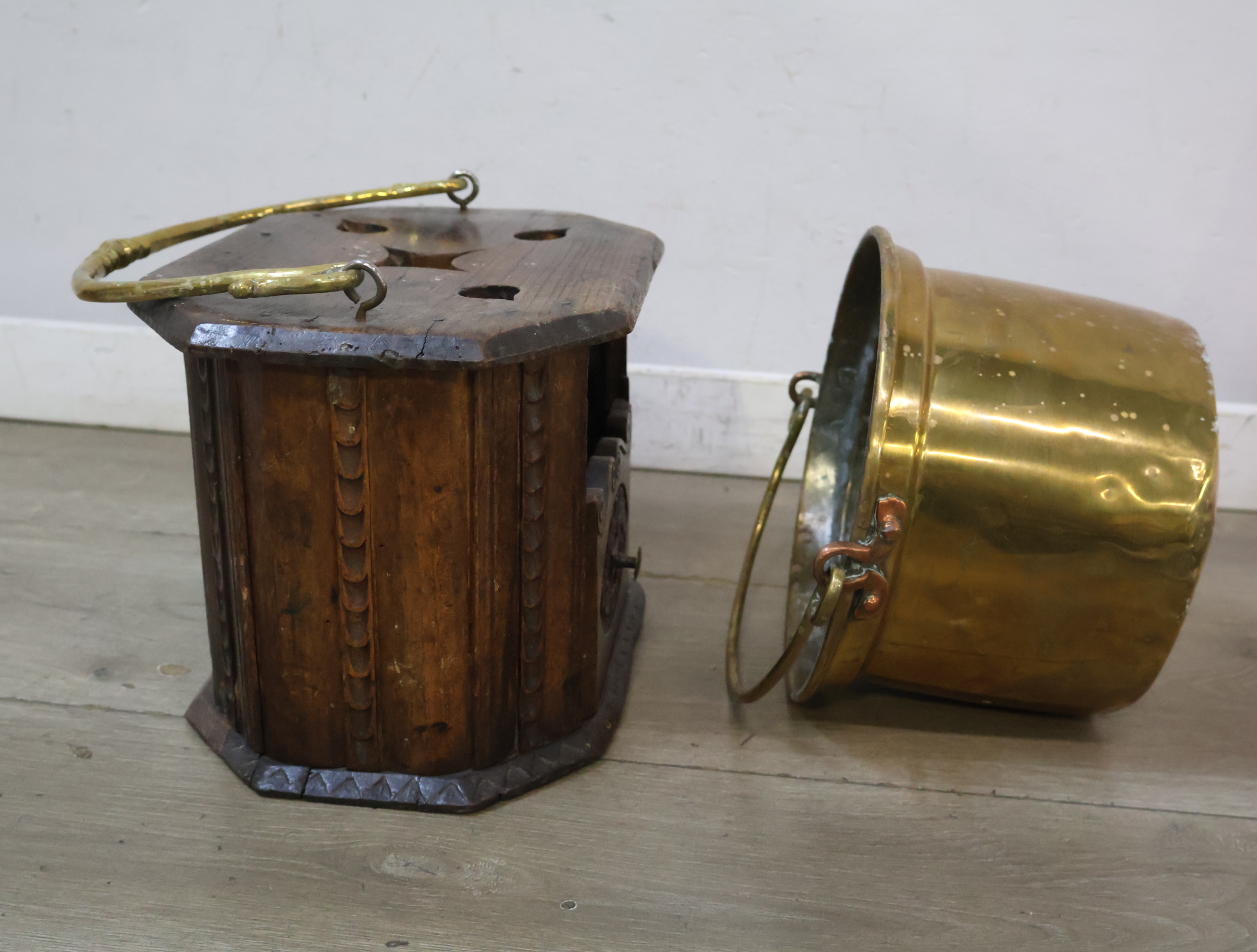 Messing ketel en Stoof – foto 8 – kavel bij GSD Auctions, Zoeterwoude