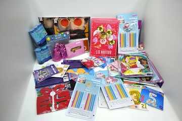 Image of Mystery Versiering & Feest  Box XL met 200 items