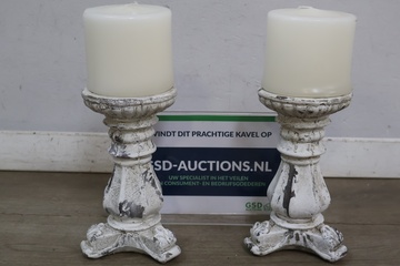 Afbeelding van Set van 2 decoratieve houten kandelaren