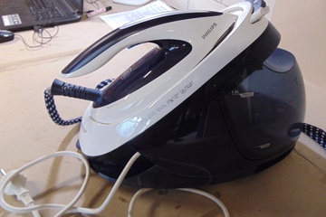 Afbeelding van Philips GC9615/20 PerfectCare Elite Stoomgenerator