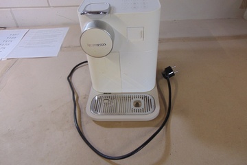 Afbeelding van Delonghi Gran Lattissima EN650W Nespressomachine