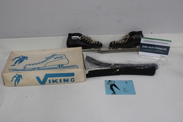 Afbeelding van Viking schaatsen (noren) met beschermers'