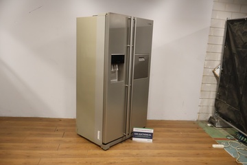 Afbeelding van Samsung Amerikaanse koelkast met ijs- en waterdispenser