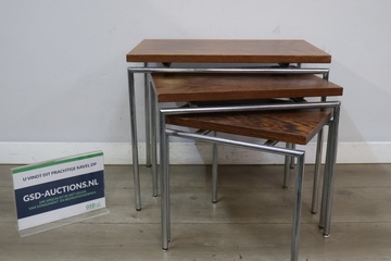 Afbeelding van Set van 3 houten nesttafels - Vintage Jaren '60