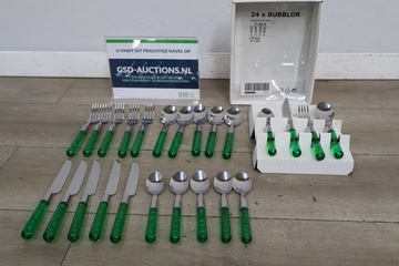 Afbeelding van 24-delig bestekset BUBBLOR met groene handvatten