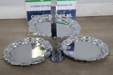 Afbeelding van Verzilverde etagère met drie borden