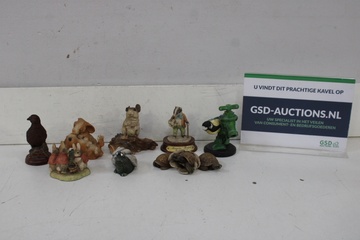 Afbeelding van Collectie beeldjes van dieren en figuren