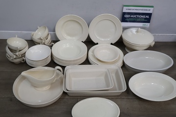 Afbeelding van Groot Wedgwood Servies