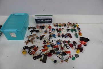 Afbeelding van Set Playmobil figuren, dieren en accessoires