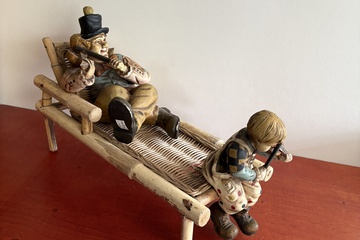 Afbeelding van Clowns op de bank kunststof