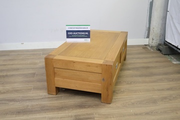 Afbeelding van Houten salontafel met laden