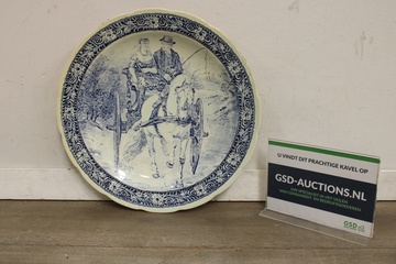 Afbeelding van Boch blauw-wit bord met paard en koetsiers