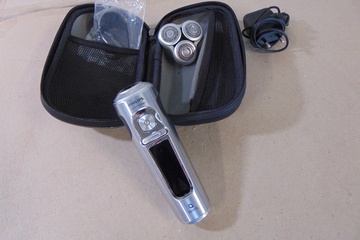 Afbeelding van Philips Shaver S9000 Prestige SP9820/12 Scheerapparaat