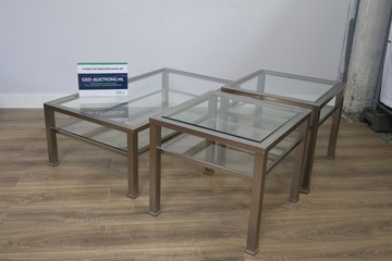 Afbeelding van Set van drie glazen Salontafels met metalen frame