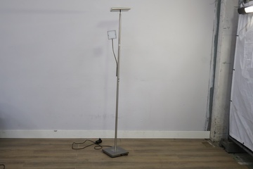 Afbeelding van Moderne uplighter vloerlamp