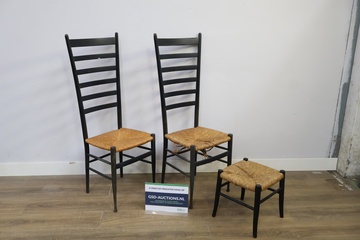 Afbeelding van Set van 2 Italian Chiavari Ladderback Chairs - Jaren '50'