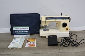 Afbeelding van Lewenstein Silverline 710 elektronische naaimachine