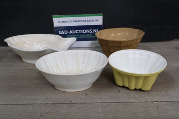 Afbeelding van Set van 4 vintage puddingvormen