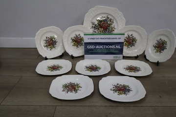 Afbeelding van Crown Devon England servies met bloemenmotief