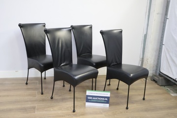 Afbeelding van Set van 4 zwarte design eetkamerstoelen