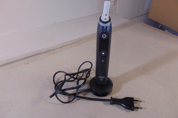 Afbeelding van Oral-B iO 8 Black Elektrische tandenborstel