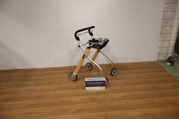 Afbeelding van Trust Care Indoor Rollator